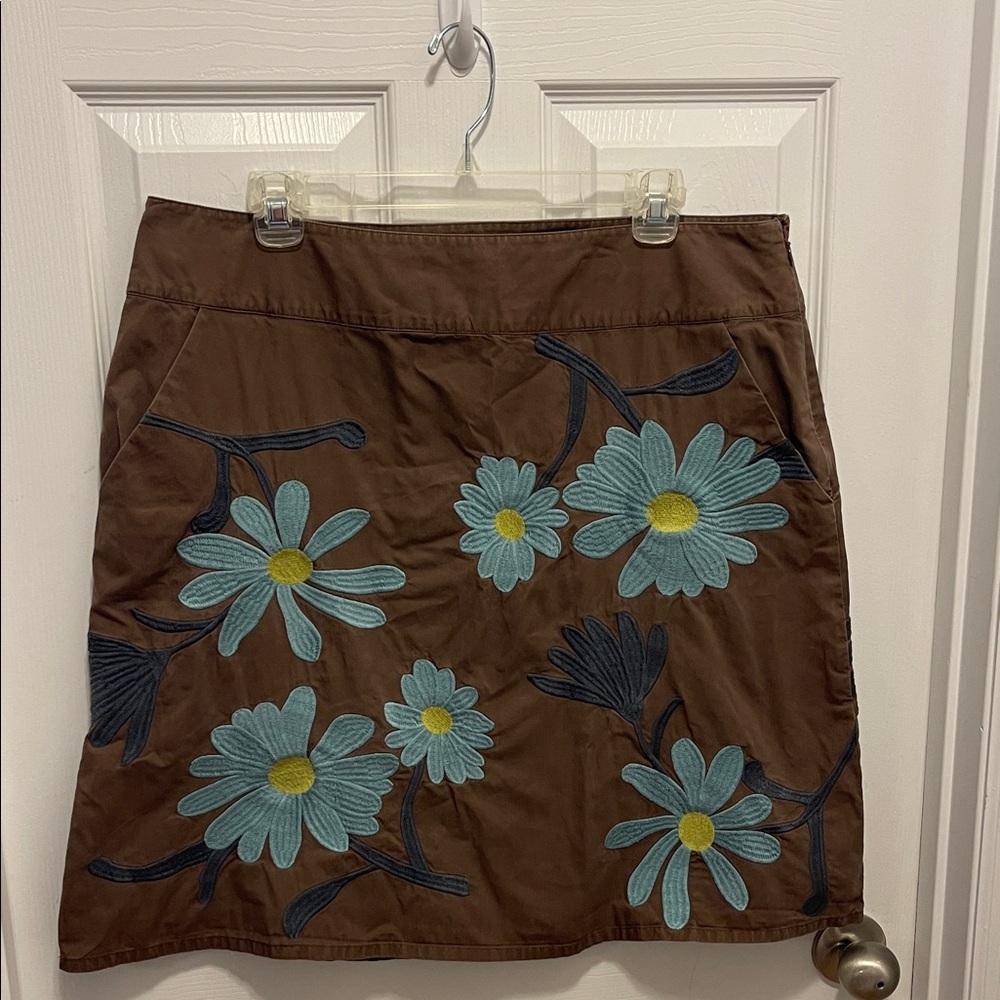 Boden Floral Embroidered Brown Skirt